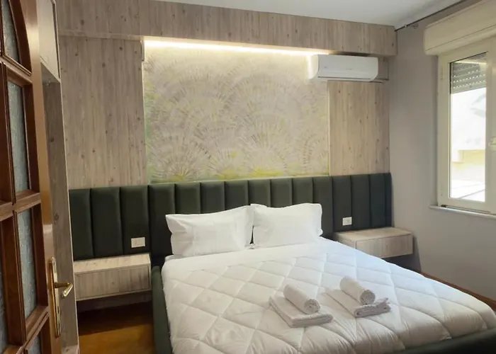 Agora Aparthotel
