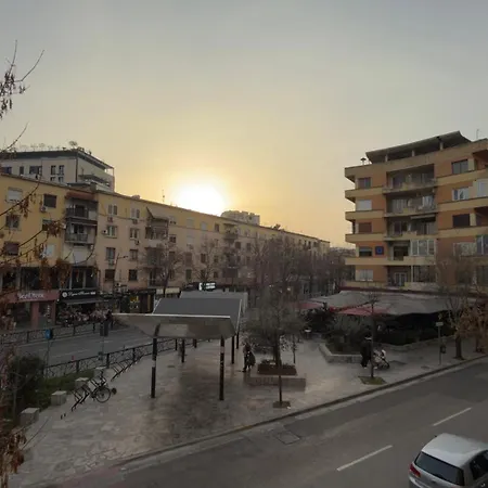 Agora Apartmanhotel Tirana