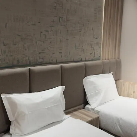 Apartmanhotel Agora 3*