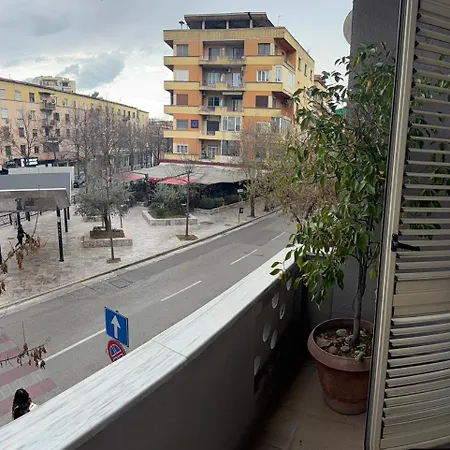 Agora Apartmanhotel 3*