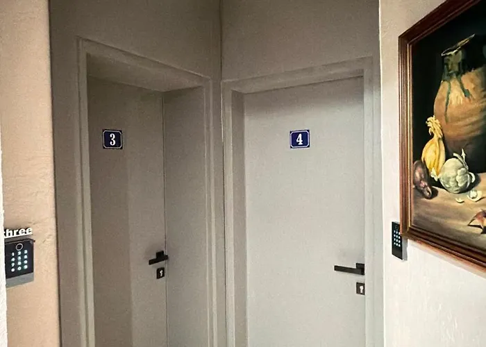 Agora Aparthotel